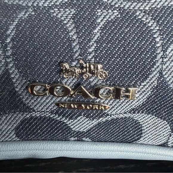 Coach Signature Jacquard Crossbody in Navy and Light Blue Trim - Picture 2 of 11